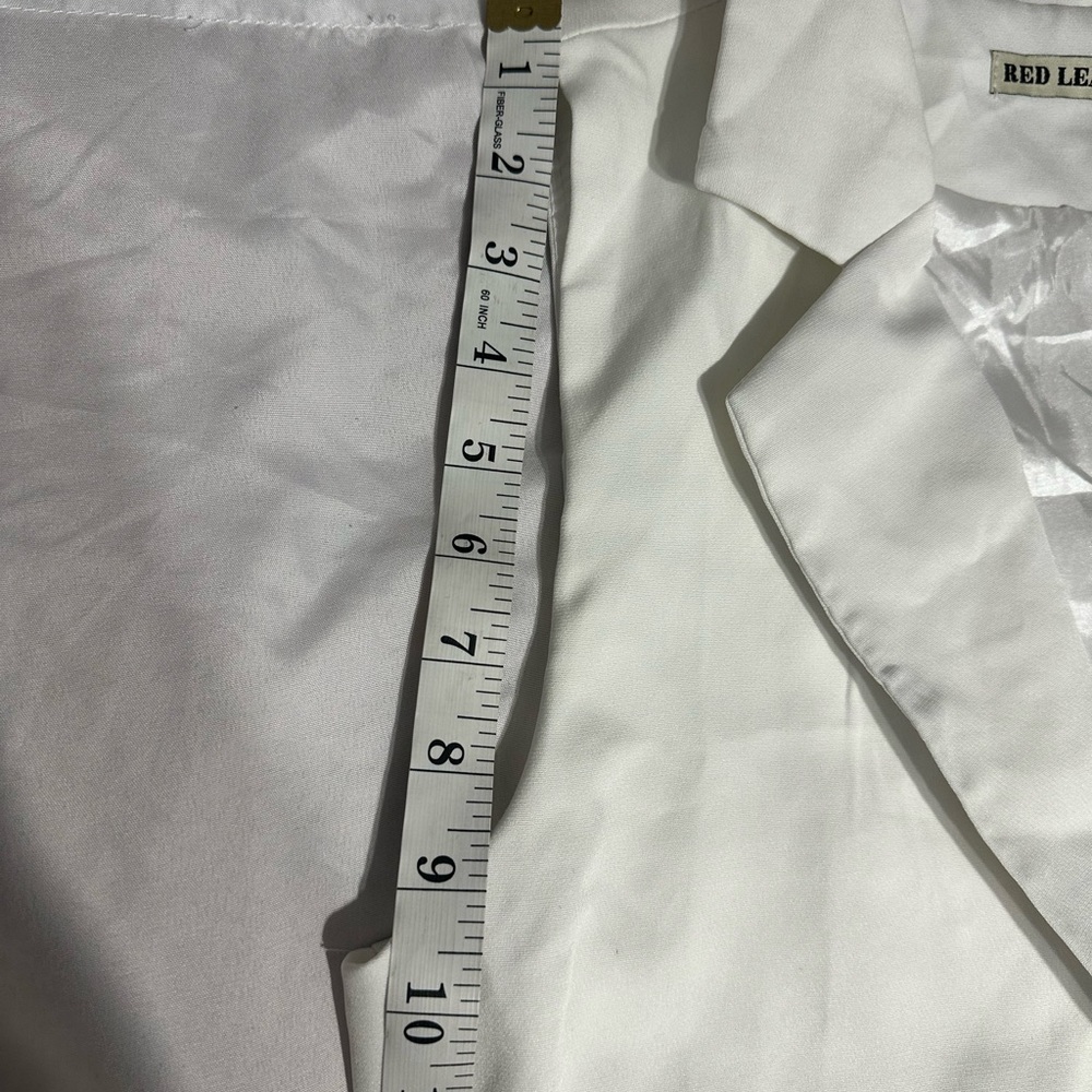 New Look Elegant White Vest - Picture 7 of 8